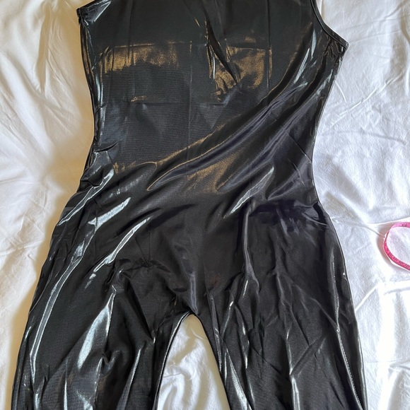 👠👠👠NEW One Shoulder dressy jumpsuit in Large - Picture 5 of 9